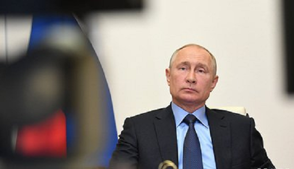 Песков ответил на вопрос о сроках прямой линии Путина