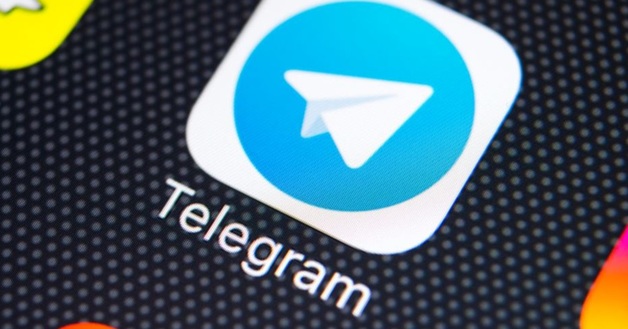 Как Telegram-боты сливают информацию о россиянах