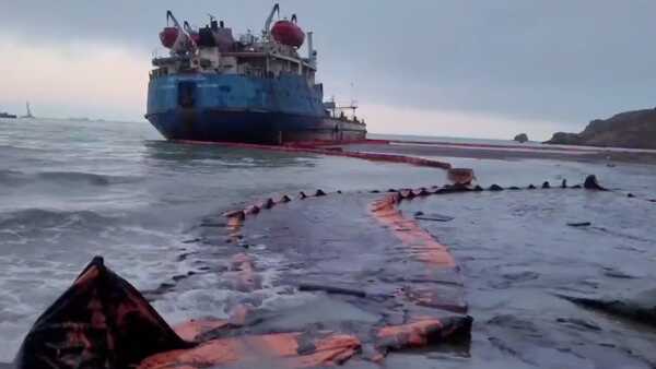 Подводная видеосъемка подтверждает наличие серьезного загрязнения Черного моря мазутом