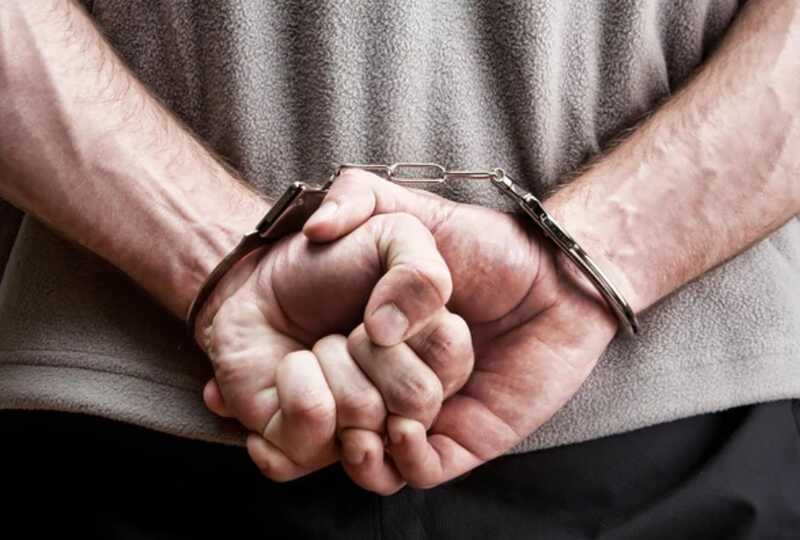 В Липецке мужчина устроил фейерверк в торгово-развлекательном комплексе "Ривьера"