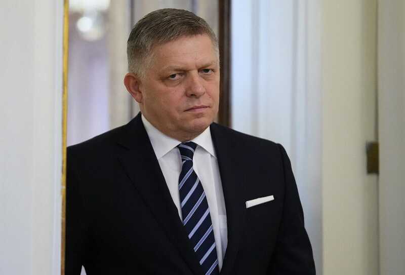 Премьер-министр Словакии и президент Сербии внезапно заболели накануне проведения парада в Москве
