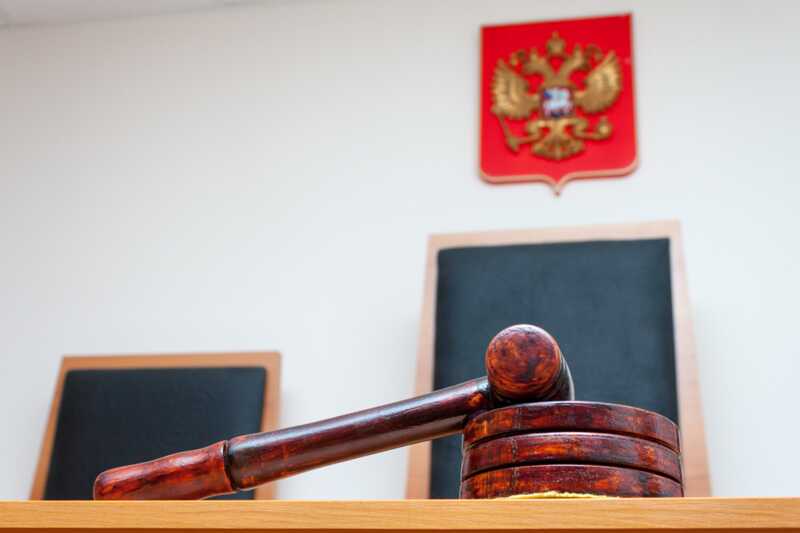 В Ленинградской области учительница была приговорена за отношения с учеником