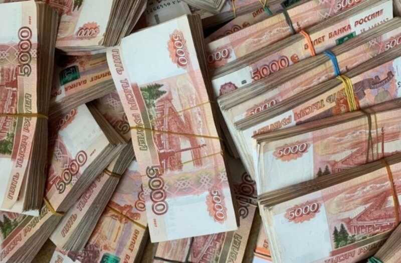 В Москве парикмахер убедил своего друга вложить 22 миллиона рублей в сомнительные проекты