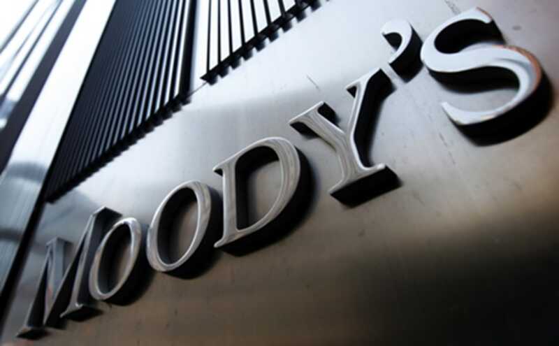Агентство Moody’s понизило прогноз кредитного рейтинга США из-за роста задолженности