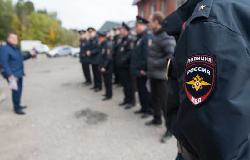 Бывший глава МВД угрожал пассажирам, заявляя: «Могу убить любого», и вновь избежал наказания