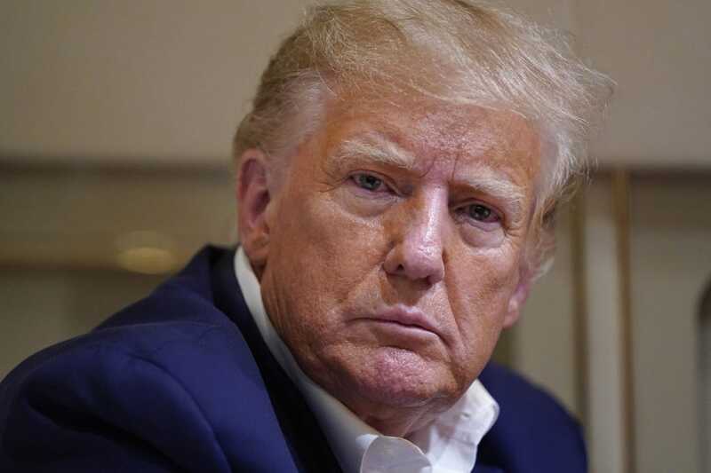 «Мы опечалены»: Трамп выразил поддержку Байдену после известия о болезни экс-президента