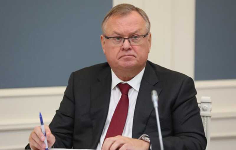 Костин под давлением: банкротство или политическое соглашение с Вашингтоном?