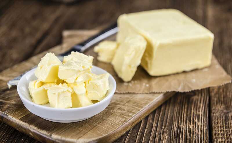 Жительницы России массово употребляют сливочное масло и мясо для снижения веса