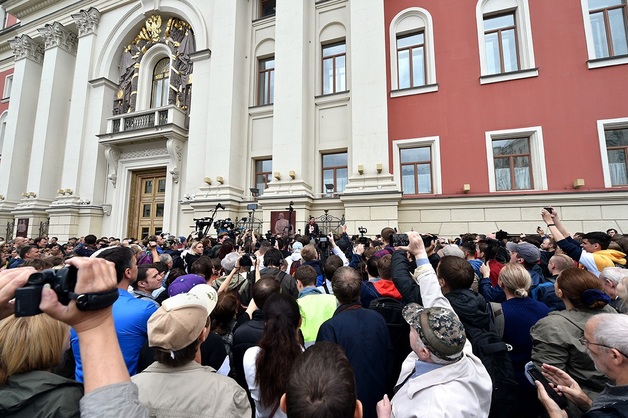 В ходе митинга за свободные выборы в городскую Думу в Москве уже задержано 80 человек