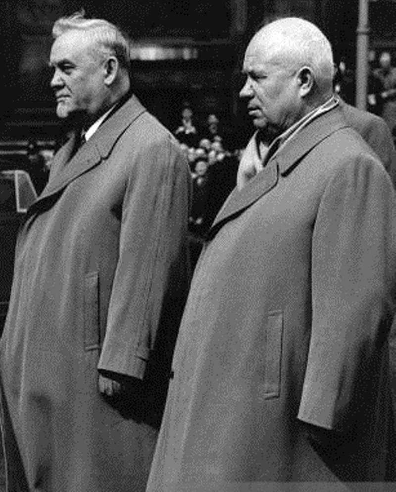 Хрущев и Булганин в Лондоне, 1956 год.