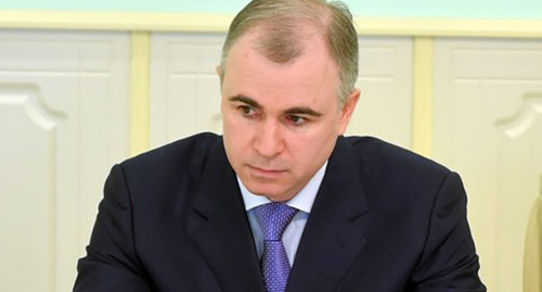 Республику – племяннику, Администрацию – сыну. Адыгея завершает превращение в наследное ханство Магомет Тхакушинов. Фото: Кавказский узел xhiqzkiziheglv