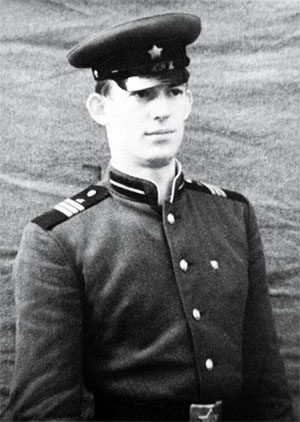 1966 год, ГДР. Владимир Шумейко во время прохождения срочной службы quzikdihxiqkqglv