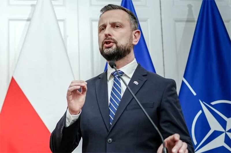 Польша решила не направлять свои войска в Украину